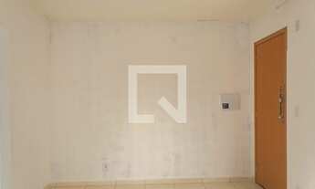 Imagem 2: Apartamento para Aluguel - Rocha Sobrinho, 2 Quartos, 48 m2