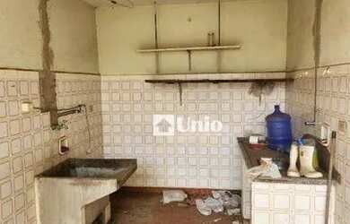 Imagem 6: Casa com 4 dorm. (2 suítes) com Barracão à venda, 431 m² por R$ 990.000 - São Dimas - Pira