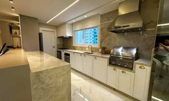 Imagem 3: Apartamento para locação anual do Ed Skyline no bairro Pioneiros - Balneário Camboriú - SC