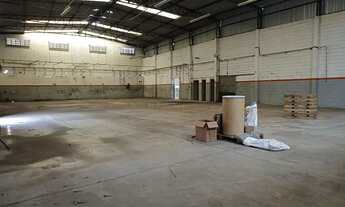 Imagem 3: Imóvel para venda com 700 metros quadrados em Jardim Magaly - Embu das Artes - SP