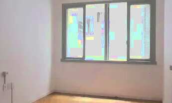 Imagem 3: Imóvel para venda tem 35 metros quadrados em Centro Histórico - Porto Alegre - RS