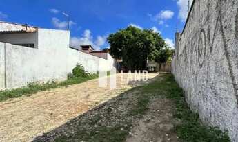 Imagem 2: Lote / Terreno Comercial Para Vender no bairro Cidade dos Funcionarios em Fortaleza