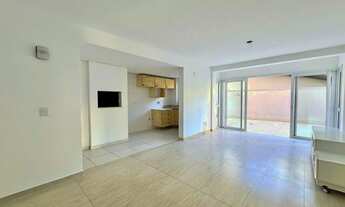 Imagem: 2 dormitórios com 2 vagas de garagem no