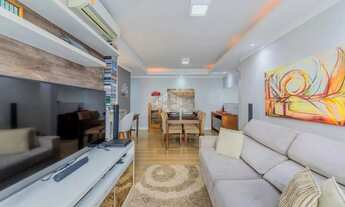 Imagem 2: Apartamento com 68m², 2 quartos, 1 suíte, 1 vaga, no bairro Passo da Areia