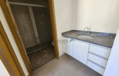 Imagem 6: Excelente quarto e sala no Alto junto a todo o comércio