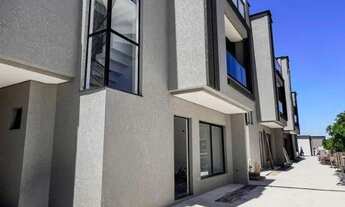 Imagem: Sobrado em condomínio3 dormitórios com