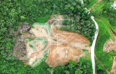 Imagem 2: Imóvel para venda tem 1600 metros quadrados em Buenos Aires - Guarapari - ES