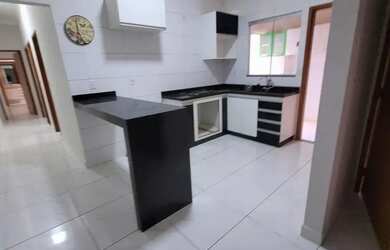 Imagem 2: Térrea para venda com 135 metros quadrados com 3 quartos em Residencial Buritis - Anápolis