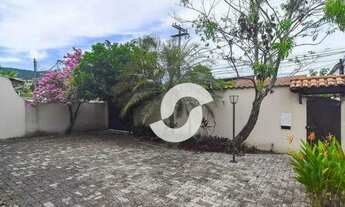 Imagem 2: Casa com 5 dormitórios à venda, 340 m² por R$ 885.000,00 - Itaipu - Niterói/RJ