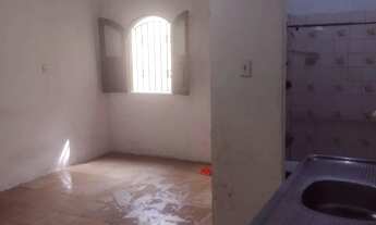 Imagem: Alugo kit Net próx formosa c nova