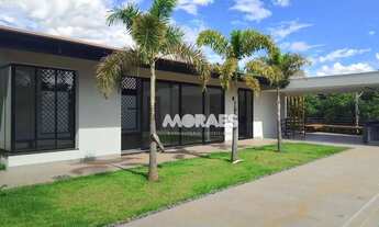 Imagem 2: Casa em Condomínio Fechado com 5 suítes, 3 vagas à venda, a/c 511 m² - Residencial Samamba