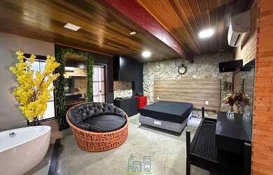 Imagem 5: Imóvel para aluguel e venda com 605 metros quadrados com 5 quartos