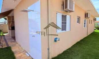 Imagem 5: Linda casa em condomínio na cidade de Porangaba SP, contendo 3 dormitórios e piscina