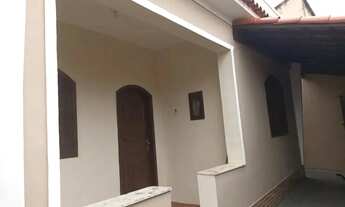 Imagem 3: Casa linear em condomínio fechado 3 quartos amplos, quintal, reformada, 2 vagas de garagem