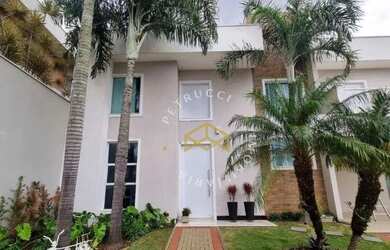 Imagem 2: LINDA CASA À VENDA COM PISCINA E UM BELO JARDIM NA ENTRADA - RESIDENCIAL MARIA DULCE EM IN