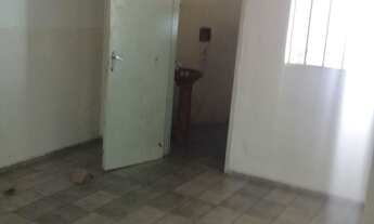 Imagem 4: Casa de fundo $ 430 não paga aguá