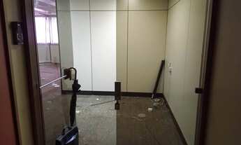 Imagem 6: Sala/Conjunto para aluguel possui 220 metros quadrados em Centro - Rio de Janeiro - RJ