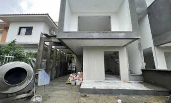 Imagem 2: Casa para Venda em Florianópolis, Ingleses do Rio Vermelho, 3 dormitórios, 3 suítes, 4 ban