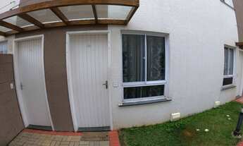 Imagem 3: Locação - Ótima Casa com 2 dormitórios, móveis planejados, quintal com churrasqueira, cond