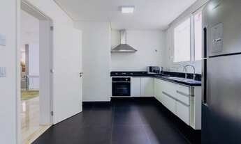 Imagem 3: Casa em Condomínio, Com 4 Dormitórios à Venda, 533 m² de área útil. Brooklin