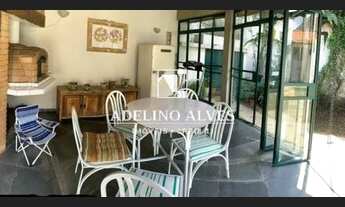 Imagem 5: Casa incrível, solar e espaçosa está localizada próximo a estação Vila Madalena do Metrô