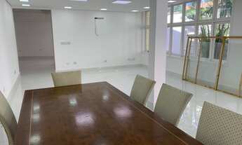 Imagem 6: ÓTIMA CASA REFORMADA COM 4 SUÍTES COM ELEVADOR