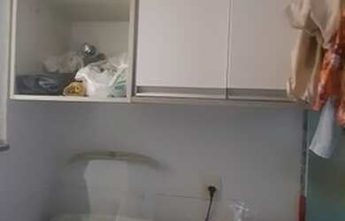 Imagem 4: EXCELENTE APARTAMENTO REFORMADO A VENDA 2/4 SENDO (01 SUÍTE) VARANDA - ABRANTES