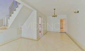 Imagem 4: Sobradão com 4 dormitórios, sendo 1 suíte em rua tranquila, garagem para + de 15 carros