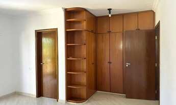 Imagem 6: Casa de condomínio disponível para venda e locação. 460 m² com 4 dormitórios