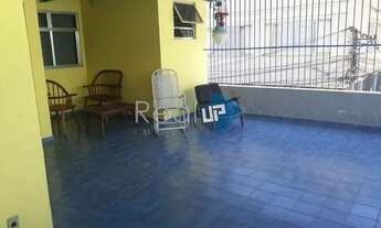 Imagem 6: Casa com 4 Quartos à Venda 200 m²