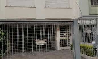 Imagem 2: Kitnet/conjugado para aluguel tem 32 metros quadrados em Rio Branco - Porto Alegre - RS