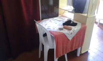 Imagem 4: Quarto/Quitinete. centro-Foz