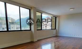 Imagem 6: Apartamento para venda possui 150 metros quadrados com 3 quartos em Lagoa - Rio de Janeiro