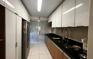 Imagem 7: Apartamento para venda com 155 metros quadrados com 3 quartos em Pituaçu - Salvador - BA