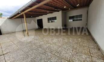 Imagem 6: Excelente Casa em Condomínio Fechado no bairro Jardim Holanda em Uberlândia