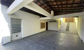 Imagem 2: Casa de 167m² para locação com edícula e boa localização - Vila Rami Jundiaí SP