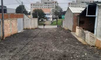 Imagem: Vendo terreno de posse, com uma casa de