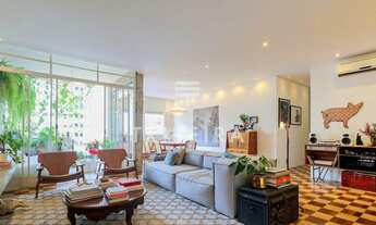 Imagem 3: Imóvel de 147m², com 2 dormitórios (sendo 1 suíte)