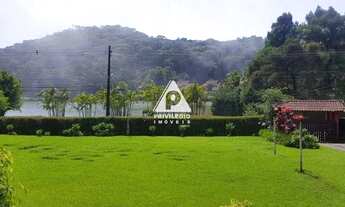 Imagem 1: Excepcional terreno de 2870m² nas margens do Lago Comary, em Teresópolis