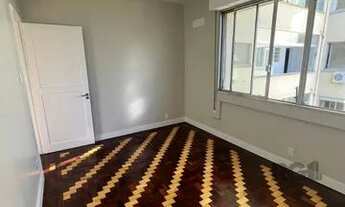 Imagem 3: Apartamento com vista para o Guaíba 2D no 14 andar, com 80m2 totalmente reformado, mobilia