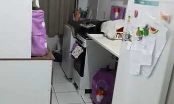 Imagem 2: Vendo apartamento com 2/4, sala, cozinha,1 banheiro, nascente