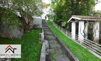 Imagem: Casa com 5 Quartos e 5 banheiros à Venda