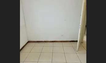 Imagem 2: Alugo Casa da frente com 02 quartos /Jd. Nv Campos Elíseos/Px. Havan Campinas SP