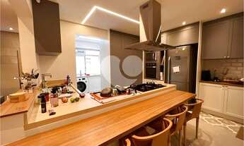 Imagem 2: Apartamento para venda possui 140 metros quadrados com 3 quartos em Jardim Paulista - São