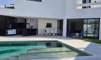 Imagem: Vende lindíssima casa em Condomínio fechado