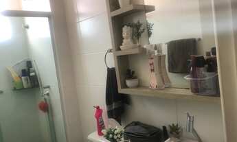 Imagem 4: Aluga-se um 1 qua apto para mulheres de respeito e boa indole (tem cama e guarda roupa