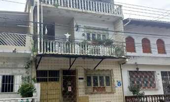 Imagem 2: Casa no Bairro da Glória - 05 apartamentos