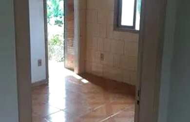 Imagem 3: Vendo casa para 4 famílias em Joinville apenas 380.000
