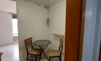 Imagem 6: Sala comercial ao lado da Feira Importados