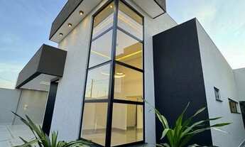 Imagem: CÁSA COM ACABAMENTO PREMIUM E PISCINA